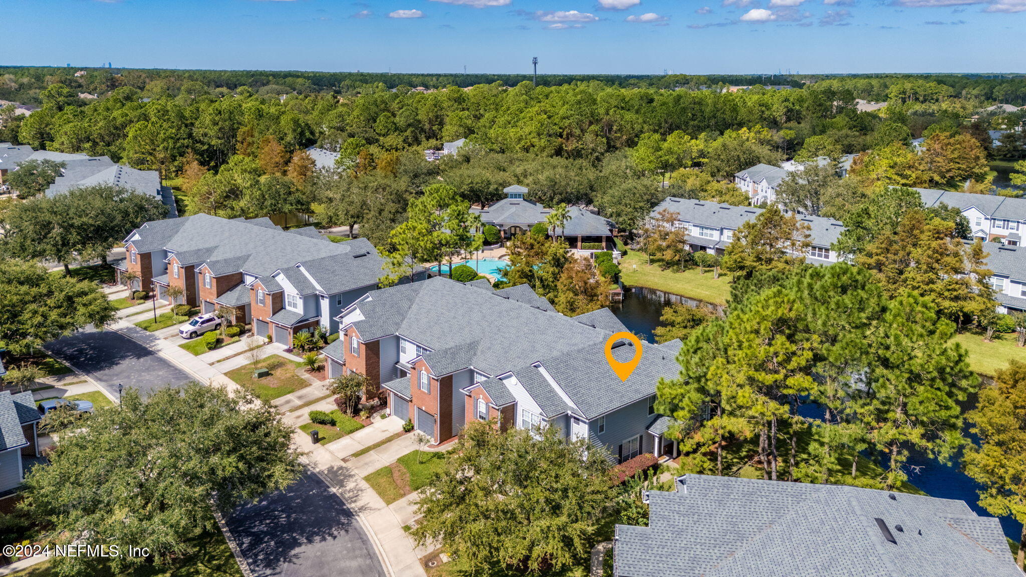 3530 SUMMERLIN Lane N