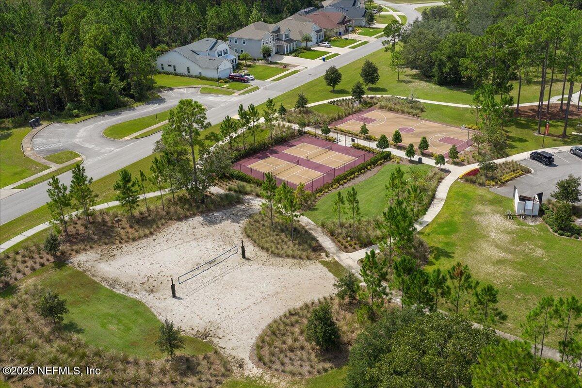 28 LINSBURY Court, St. Augustine