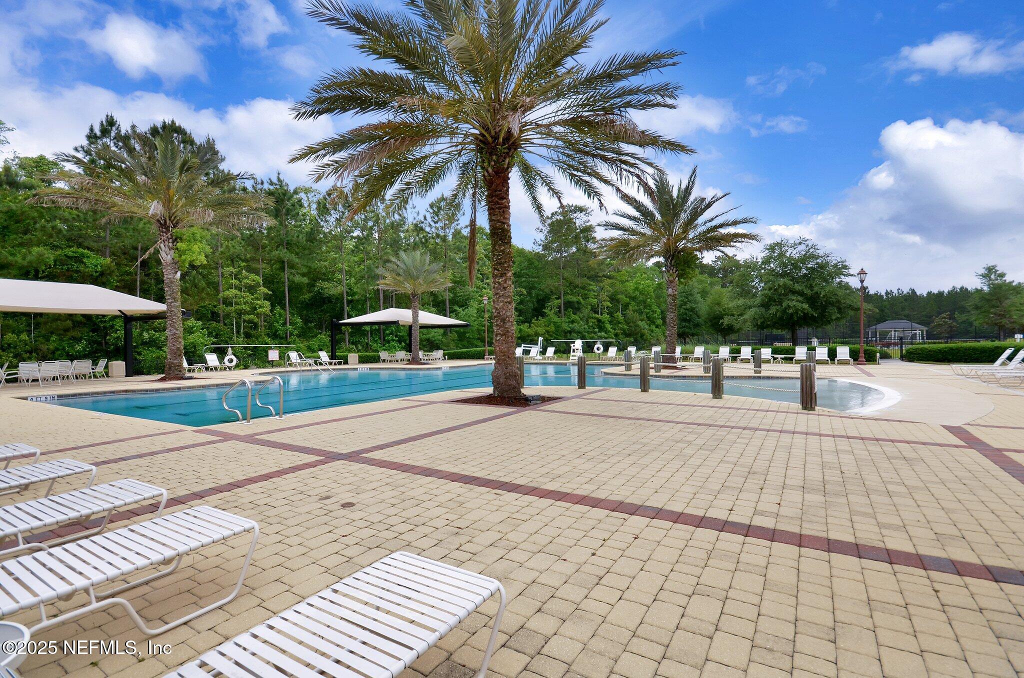 85377 FALL RIVER Parkway