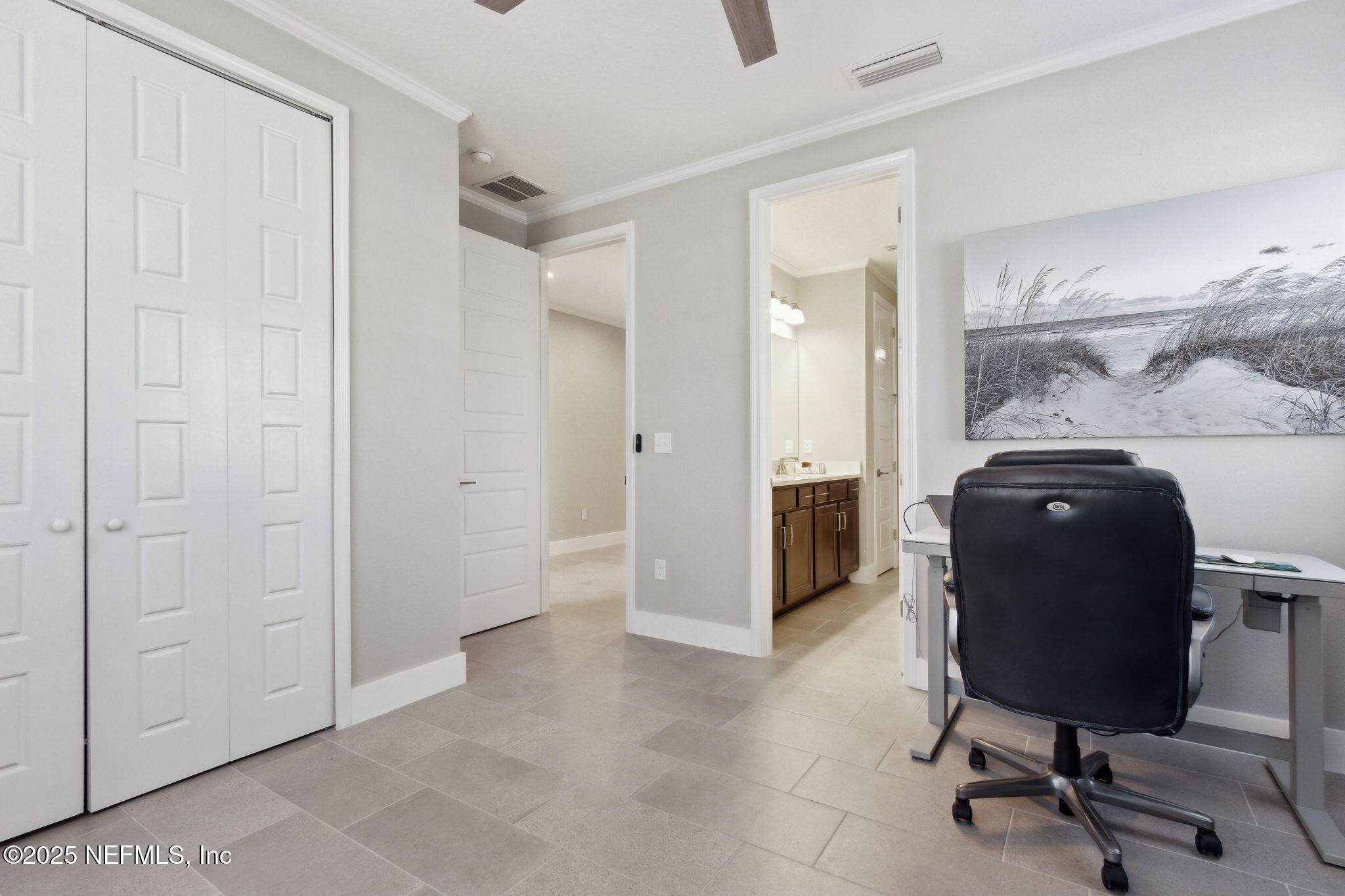 85377 FALL RIVER Parkway