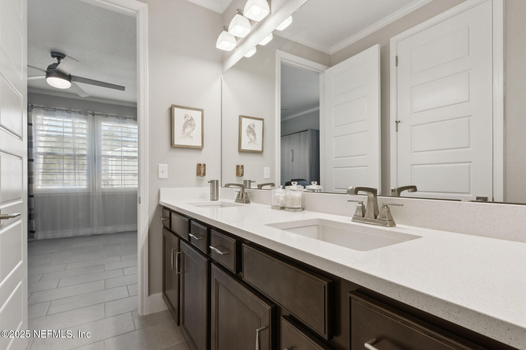 85377 FALL RIVER Parkway