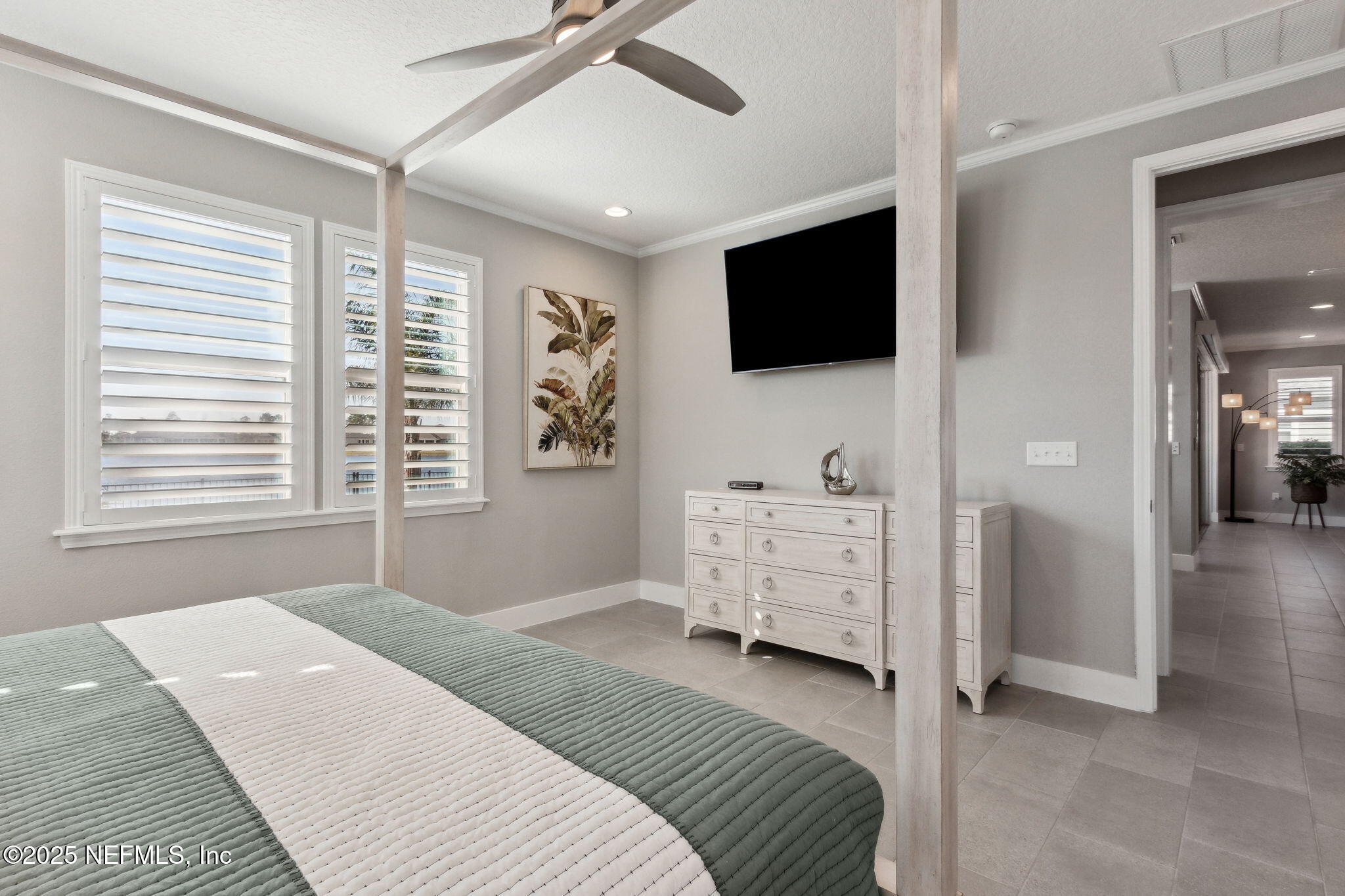 85377 FALL RIVER Parkway