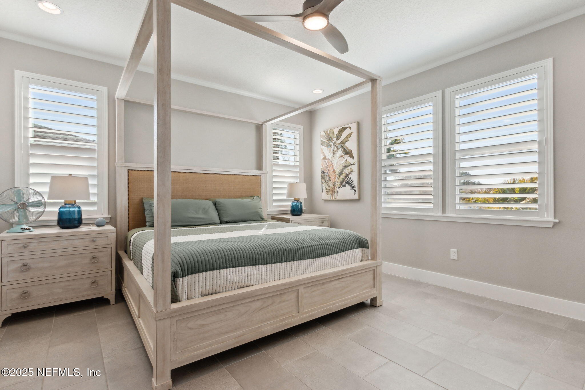 85377 FALL RIVER Parkway