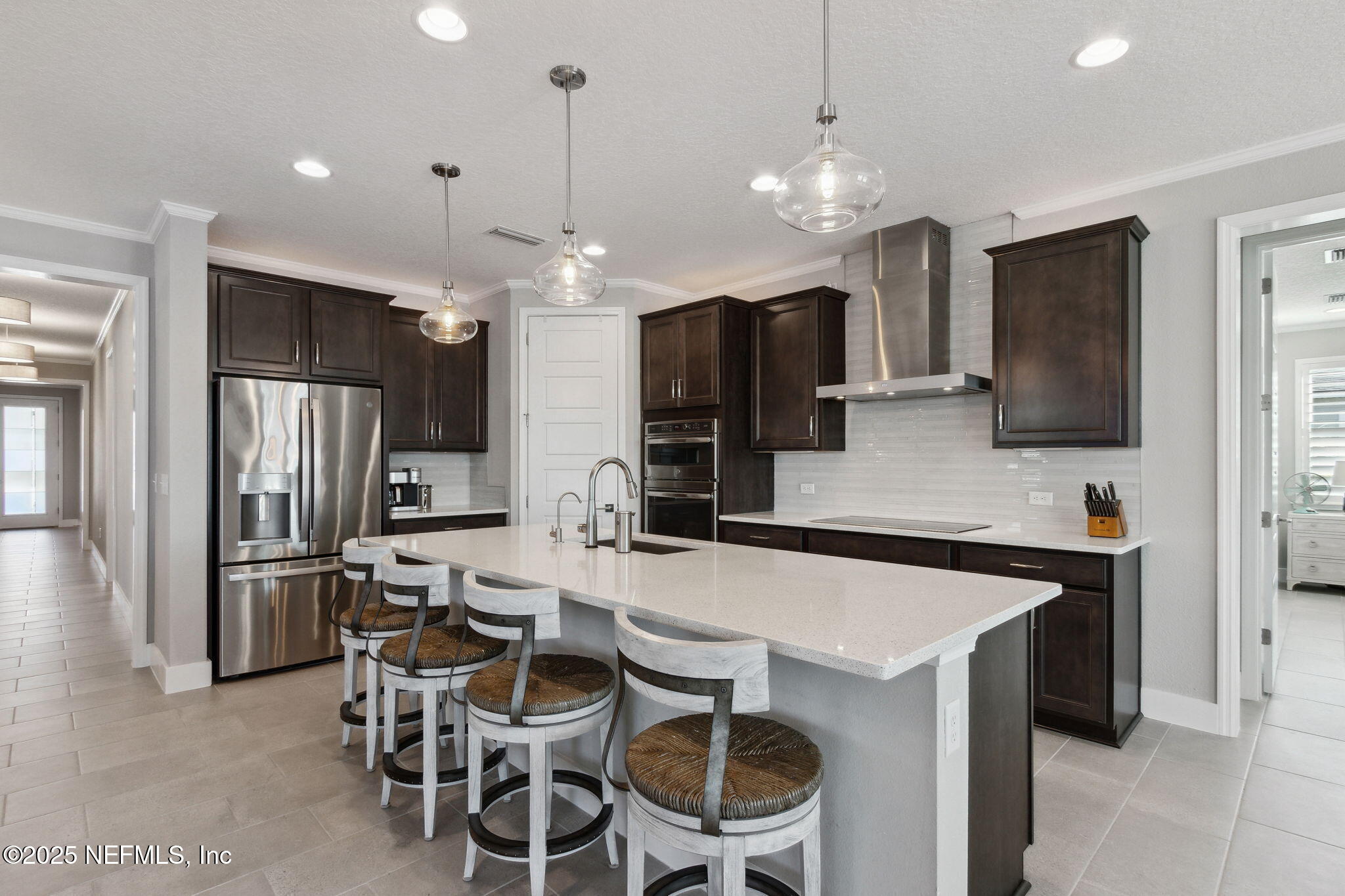 85377 FALL RIVER Parkway