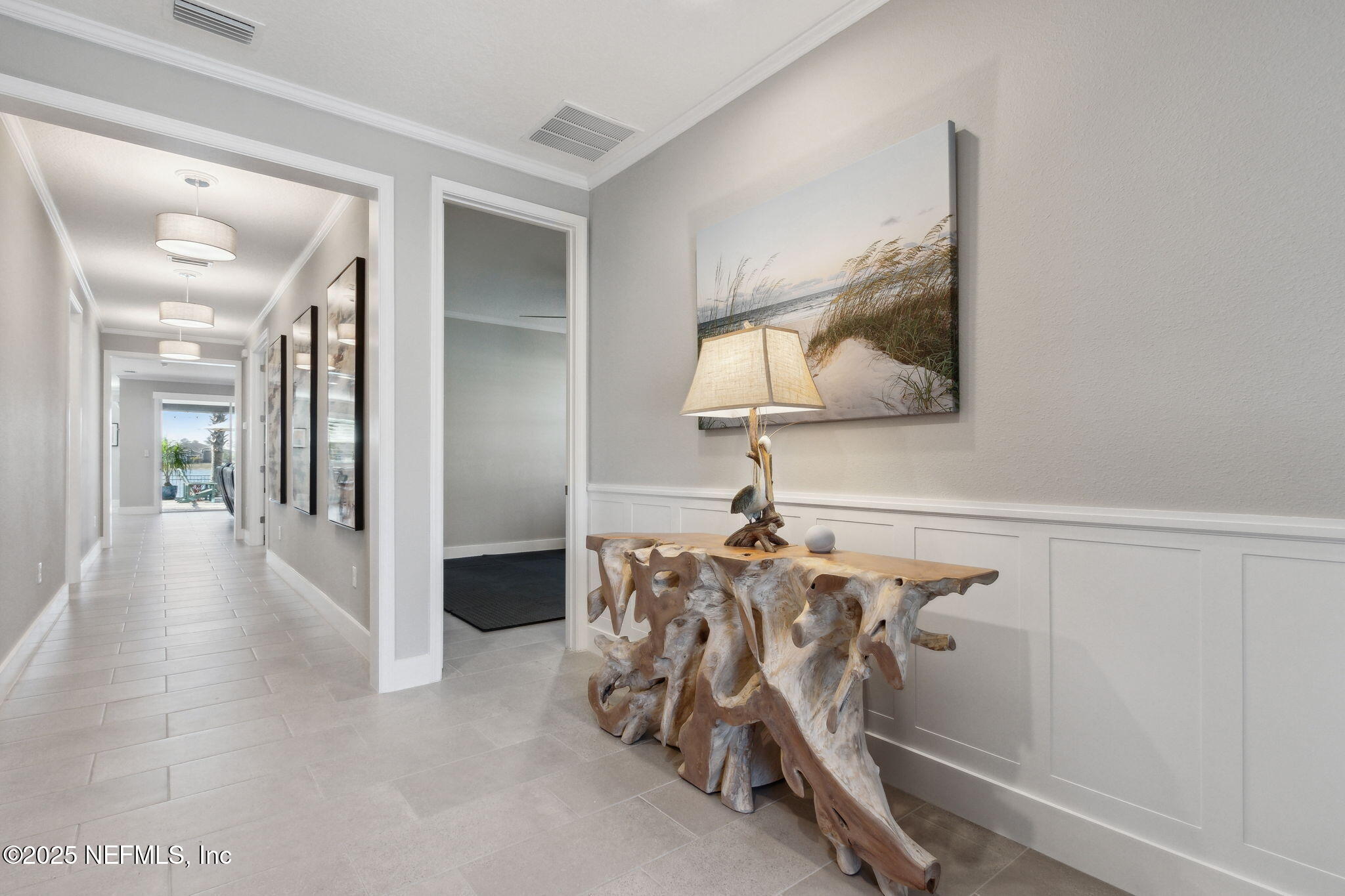 85377 FALL RIVER Parkway