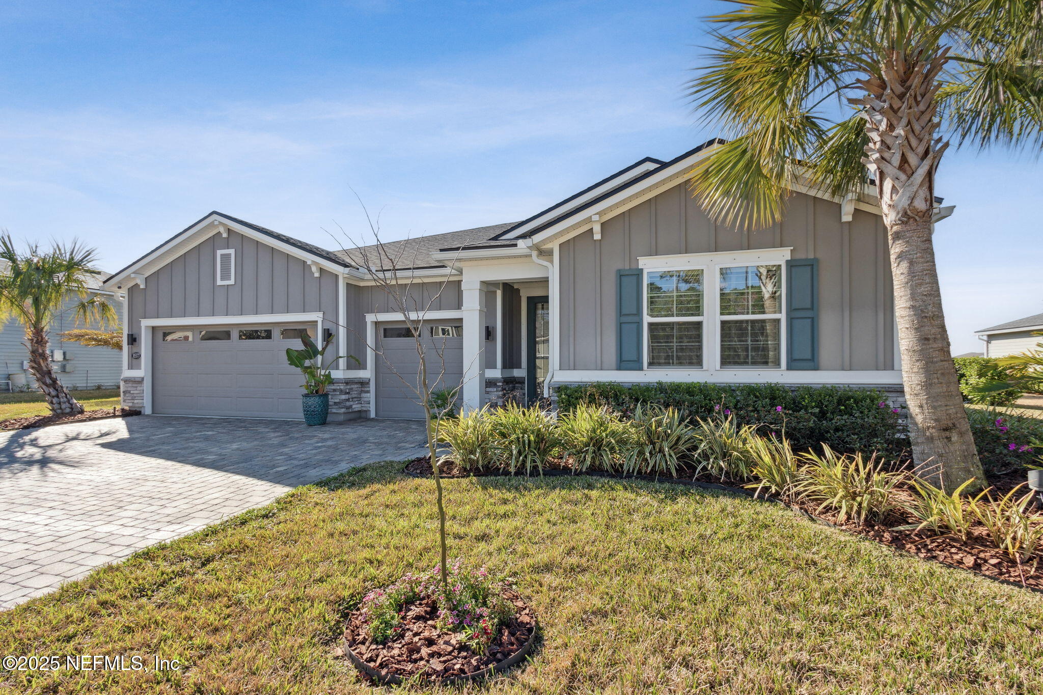 85377 FALL RIVER Parkway