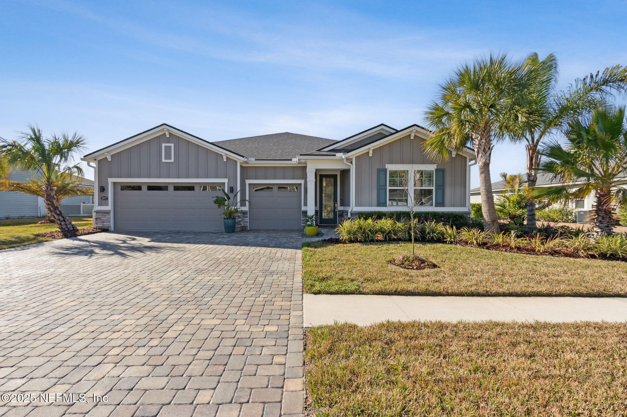 85377 FALL RIVER Parkway