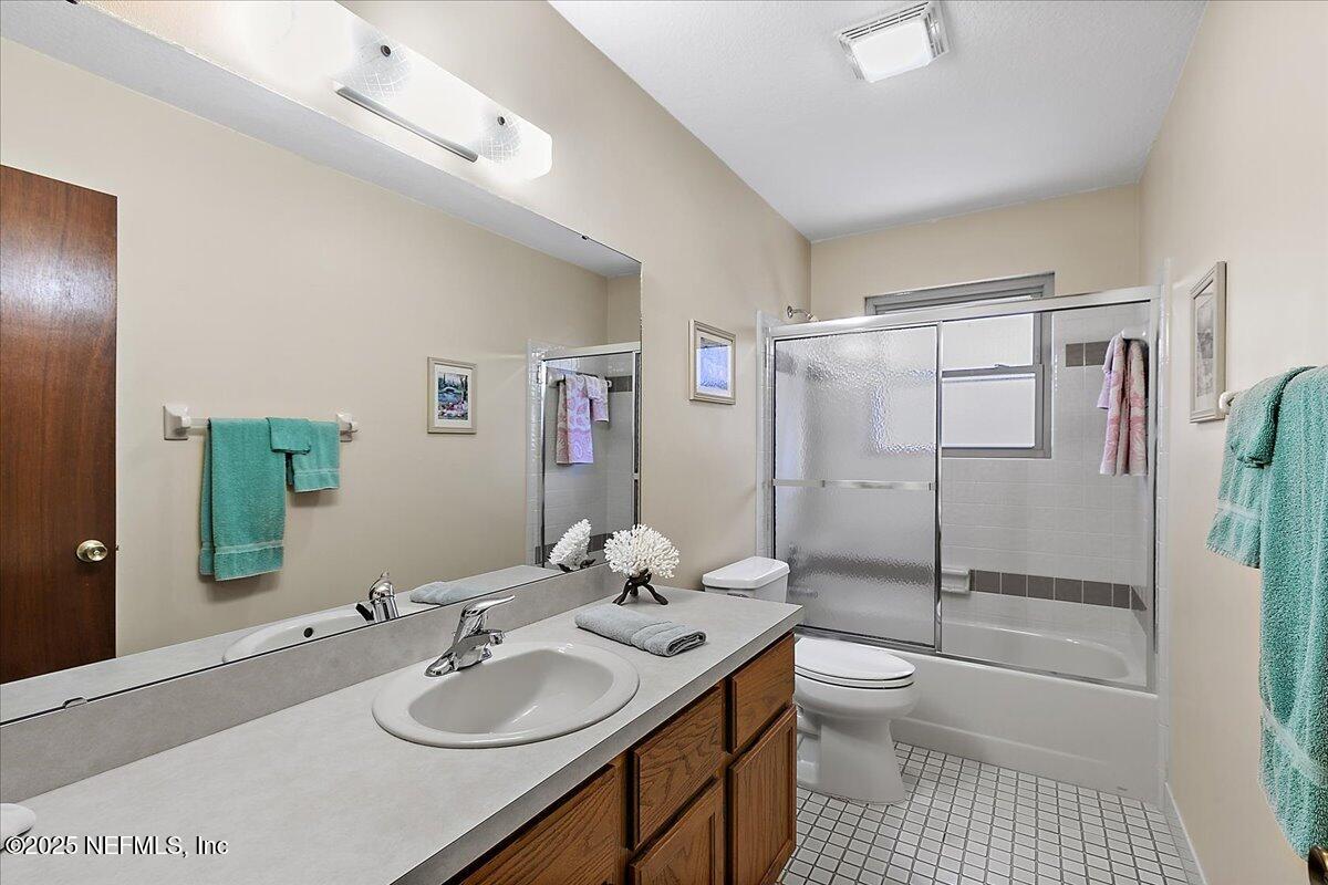 1240 MORNING DOVE Court, St. Johns