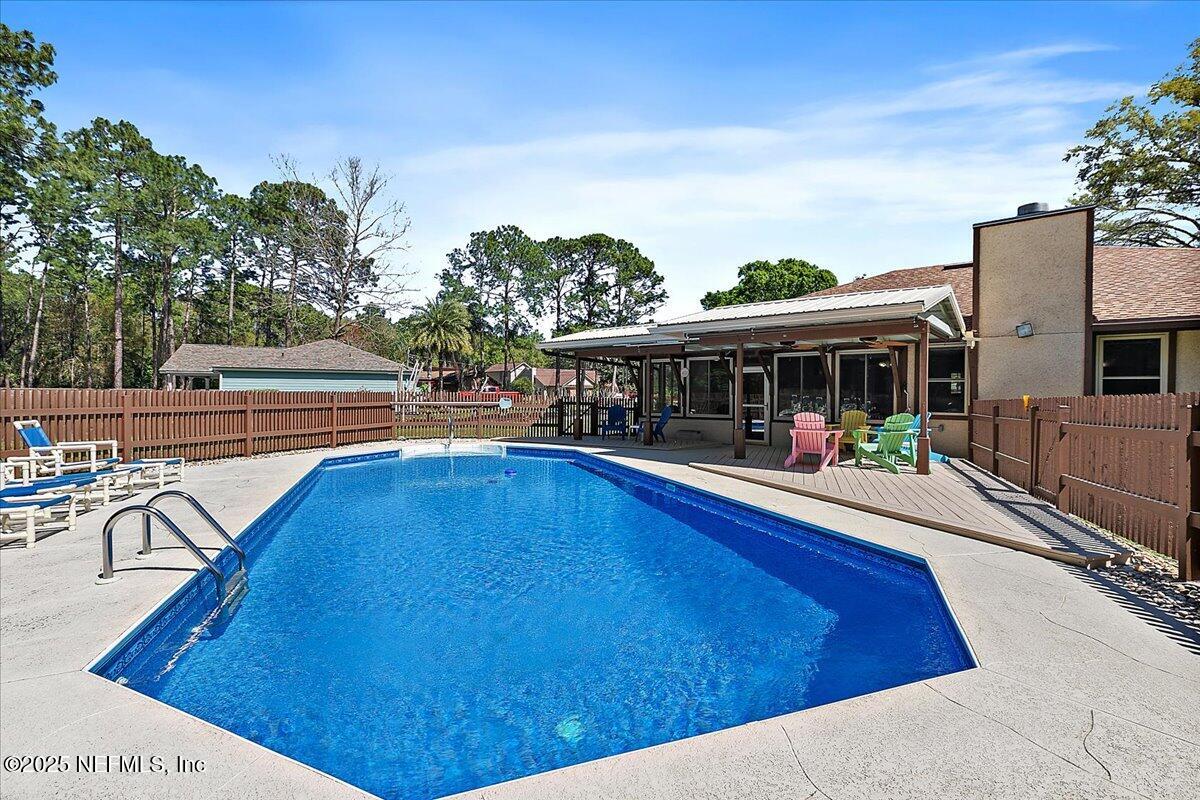 1240 MORNING DOVE Court, St. Johns