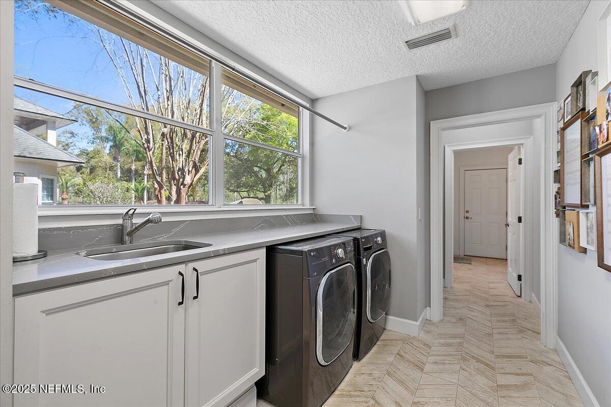 3315 BISHOP ESTATES ROAD Road