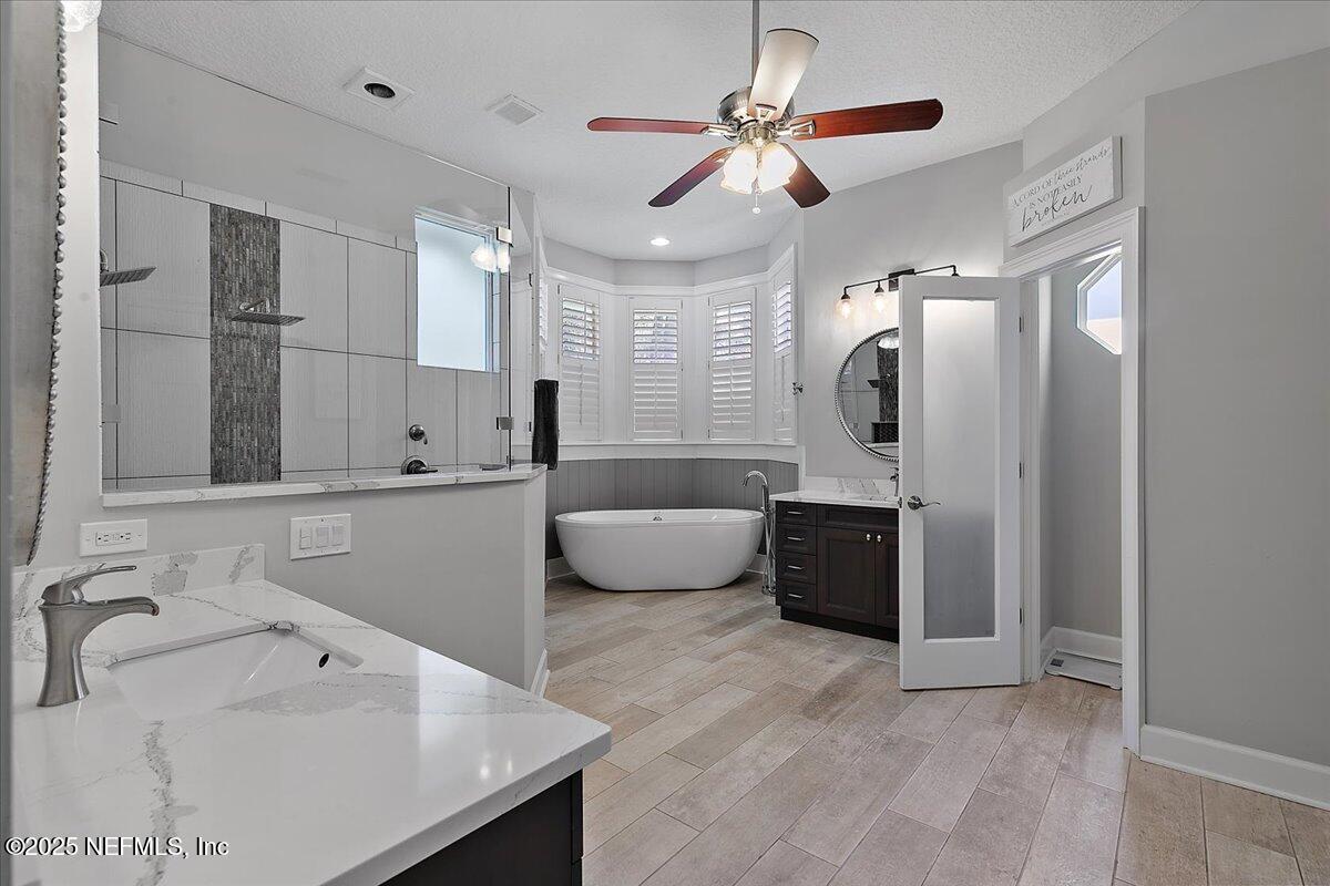 3315 BISHOP ESTATES ROAD Road