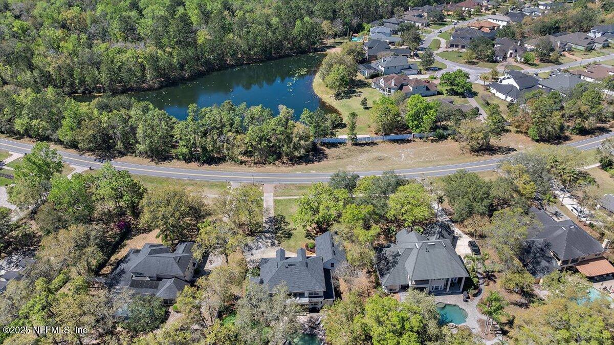 3315 BISHOP ESTATES ROAD Road