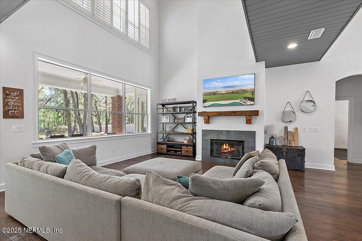 3315 BISHOP ESTATES ROAD Road