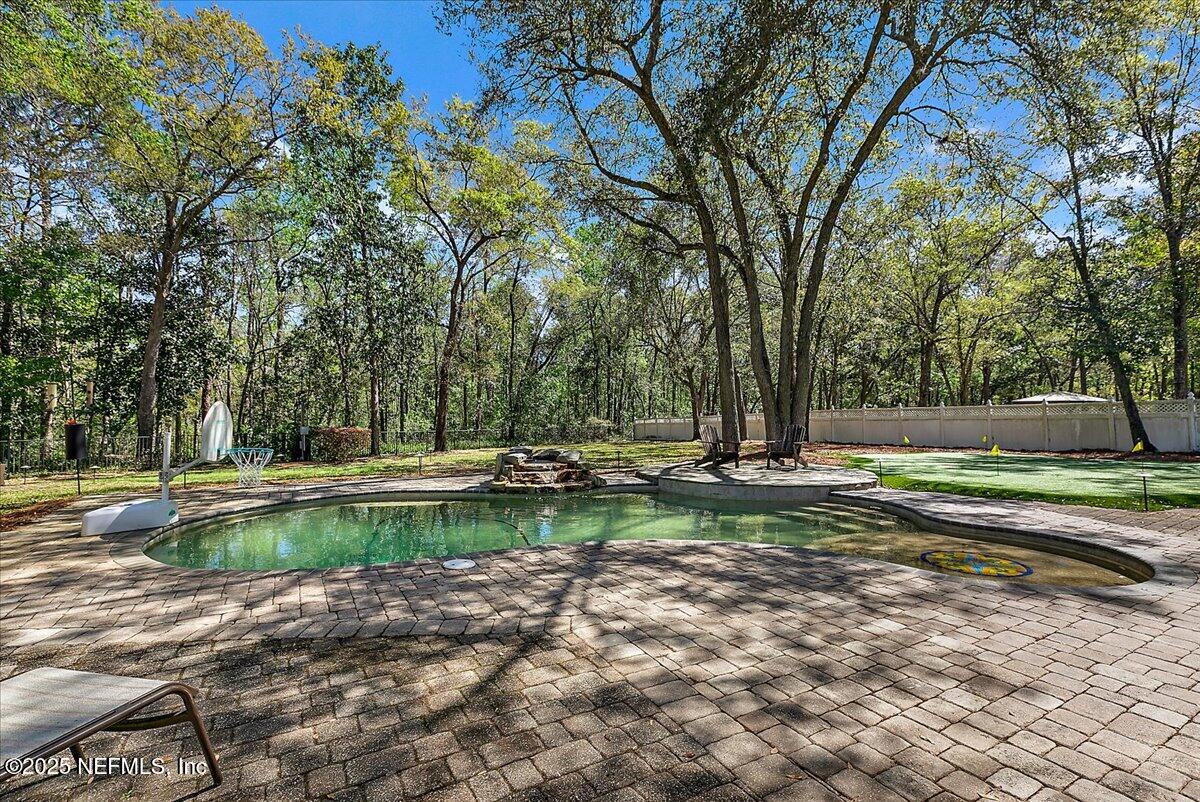 3315 BISHOP ESTATES ROAD Road