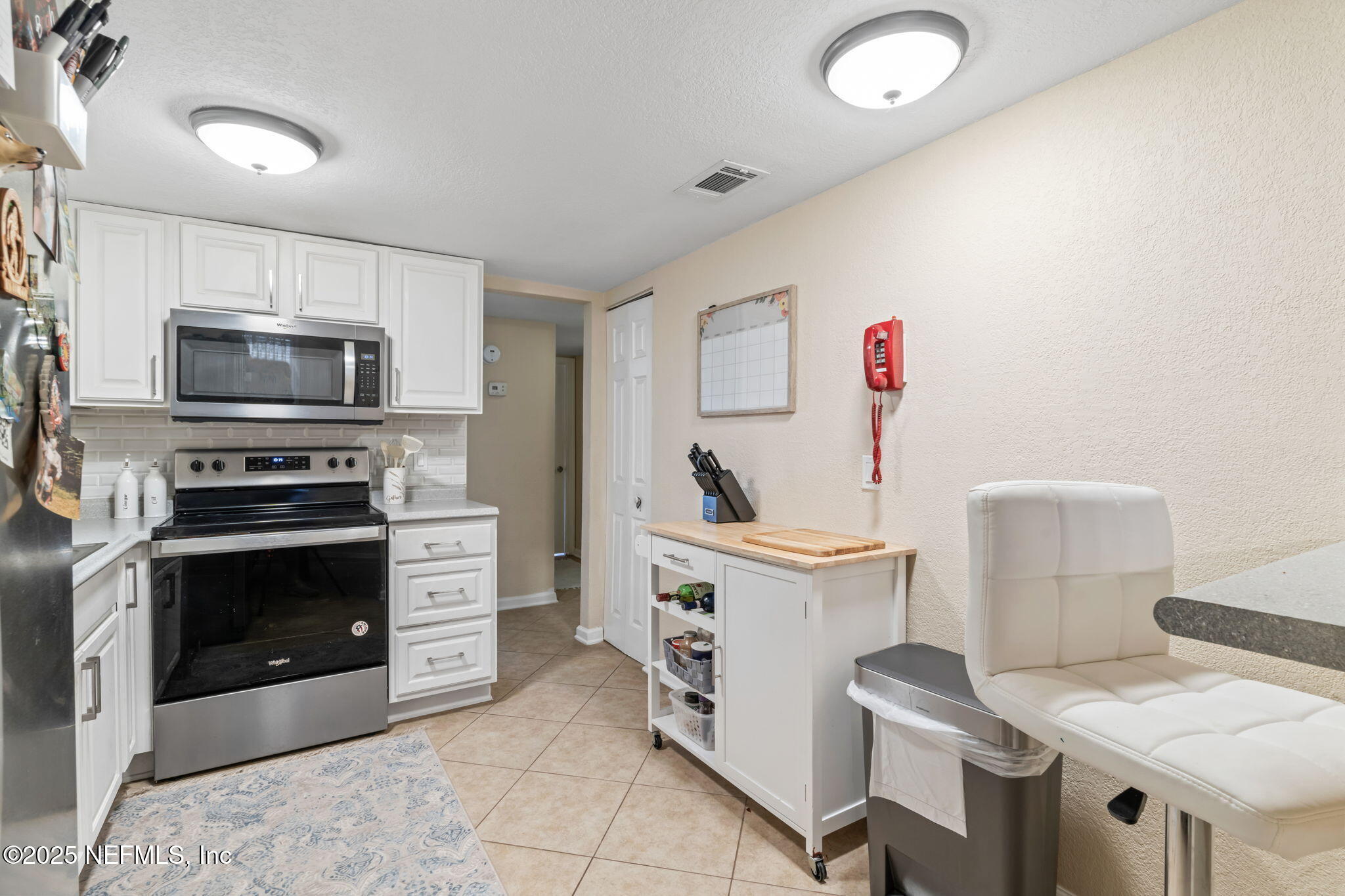 8880 OLD KINGS Road S, 21