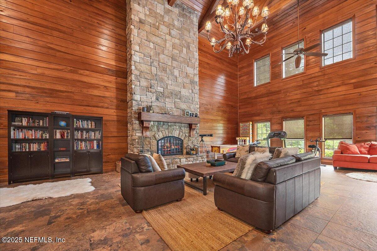 3355 BISHOP ESTATES Road, St. Johns