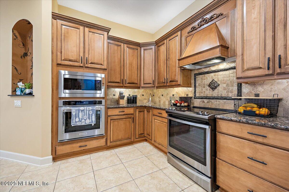 3355 BISHOP ESTATES Road, St. Johns