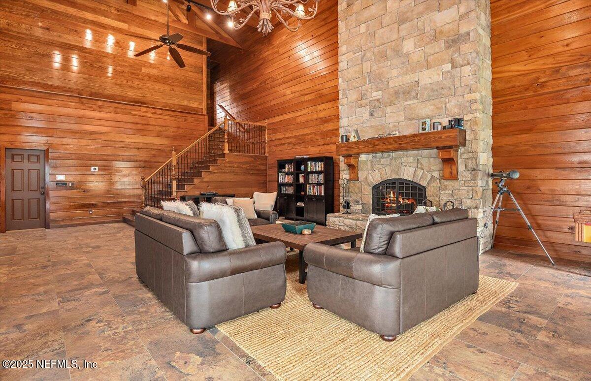 3355 BISHOP ESTATES Road, St. Johns