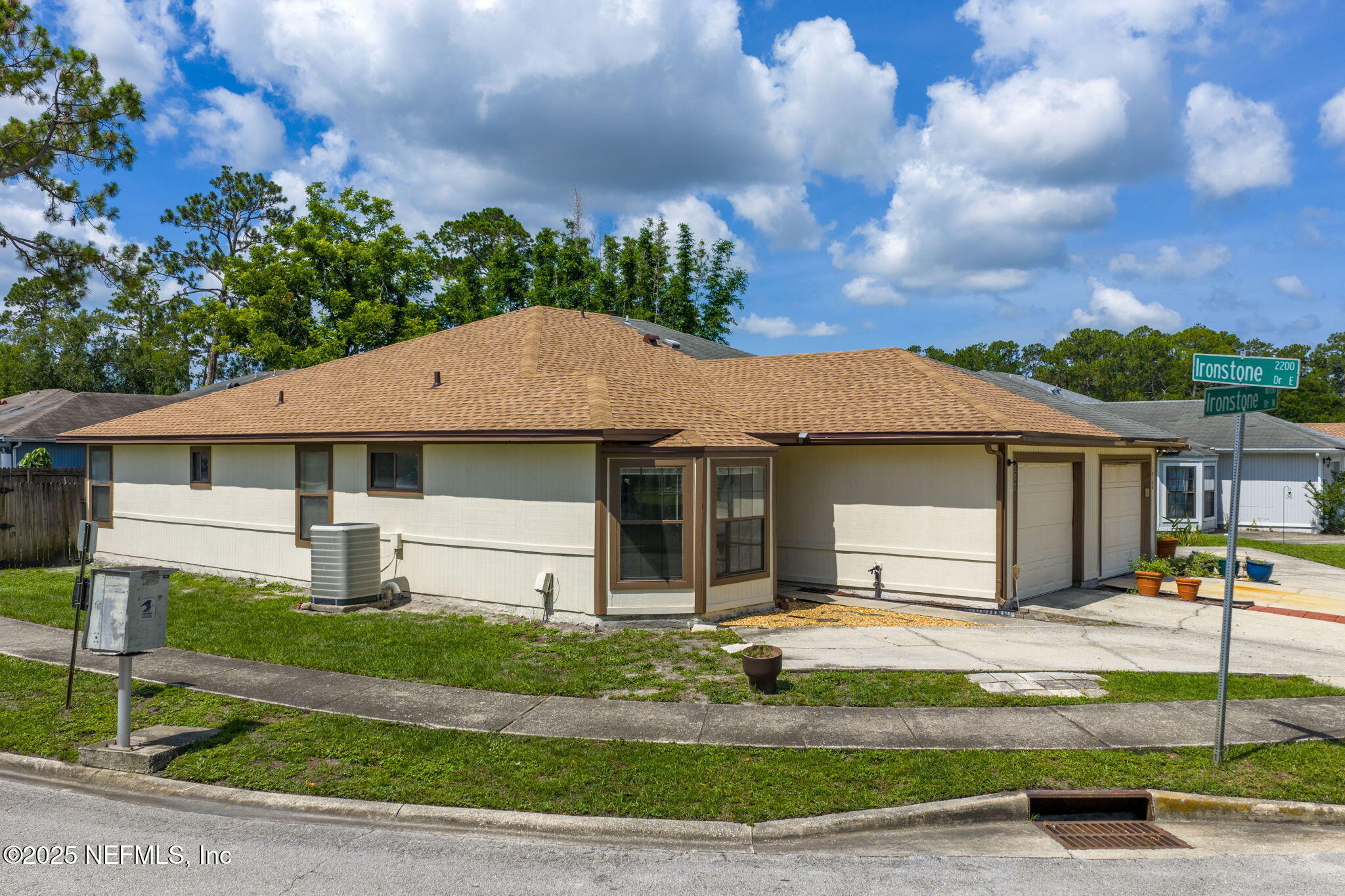 10768 IRONSTONE Drive N