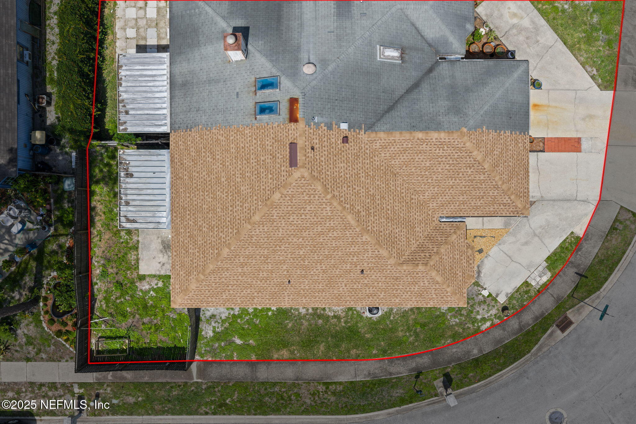 10768 IRONSTONE Drive N