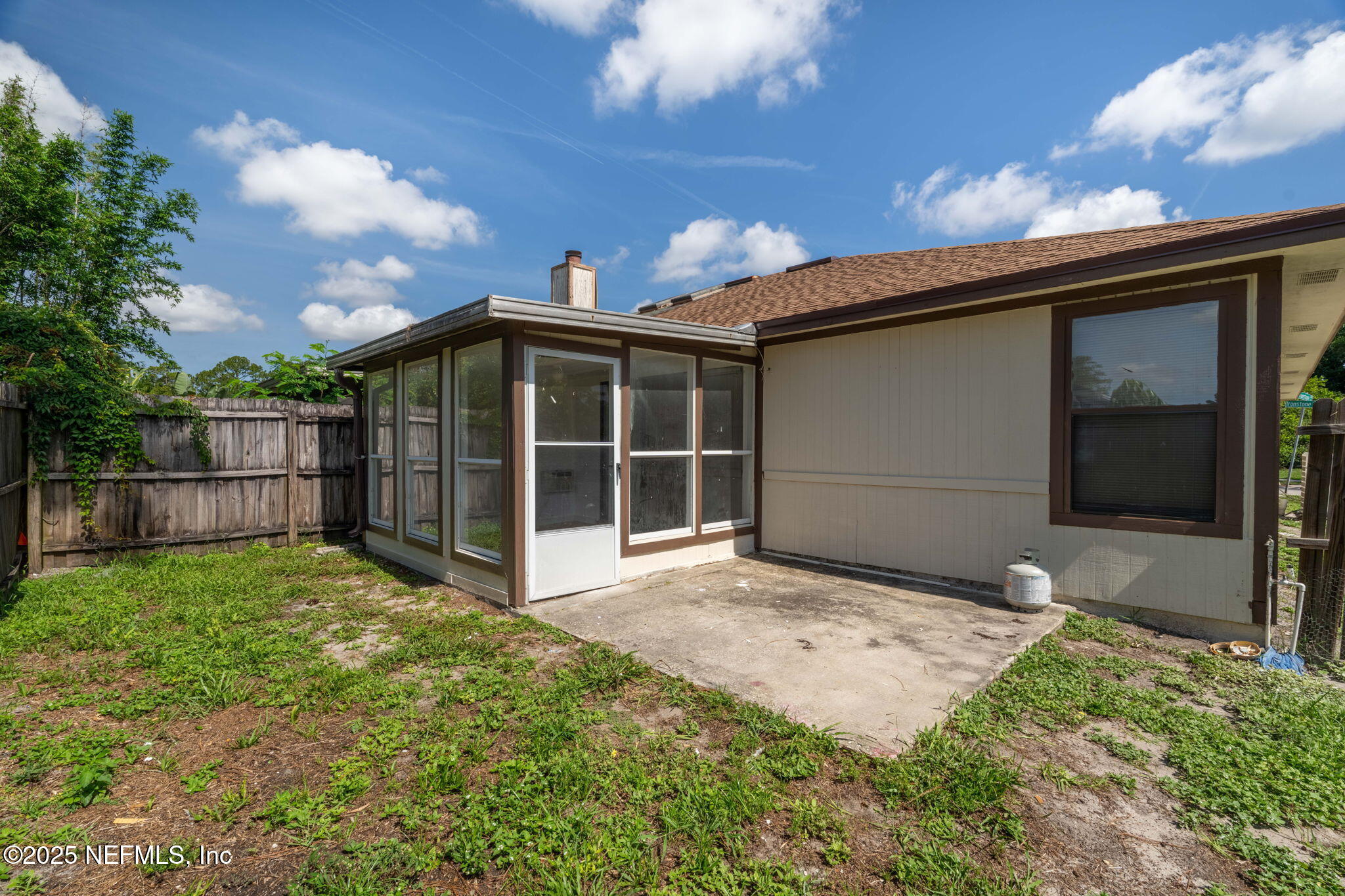 10768 IRONSTONE Drive N