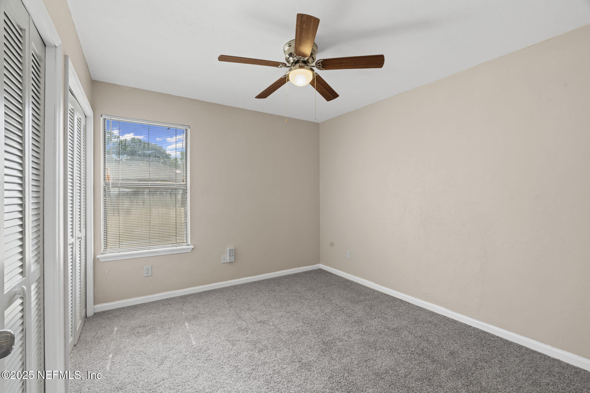 10768 IRONSTONE Drive N