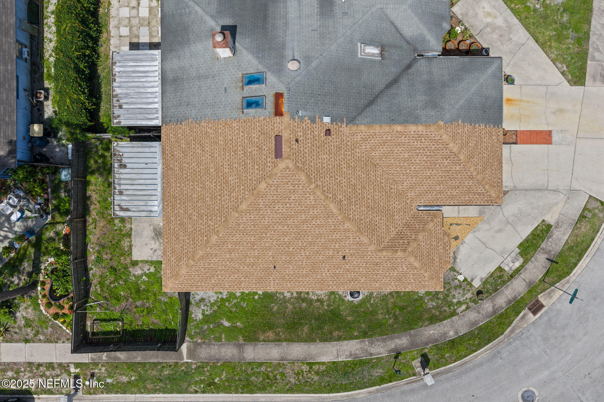 10768 IRONSTONE Drive N