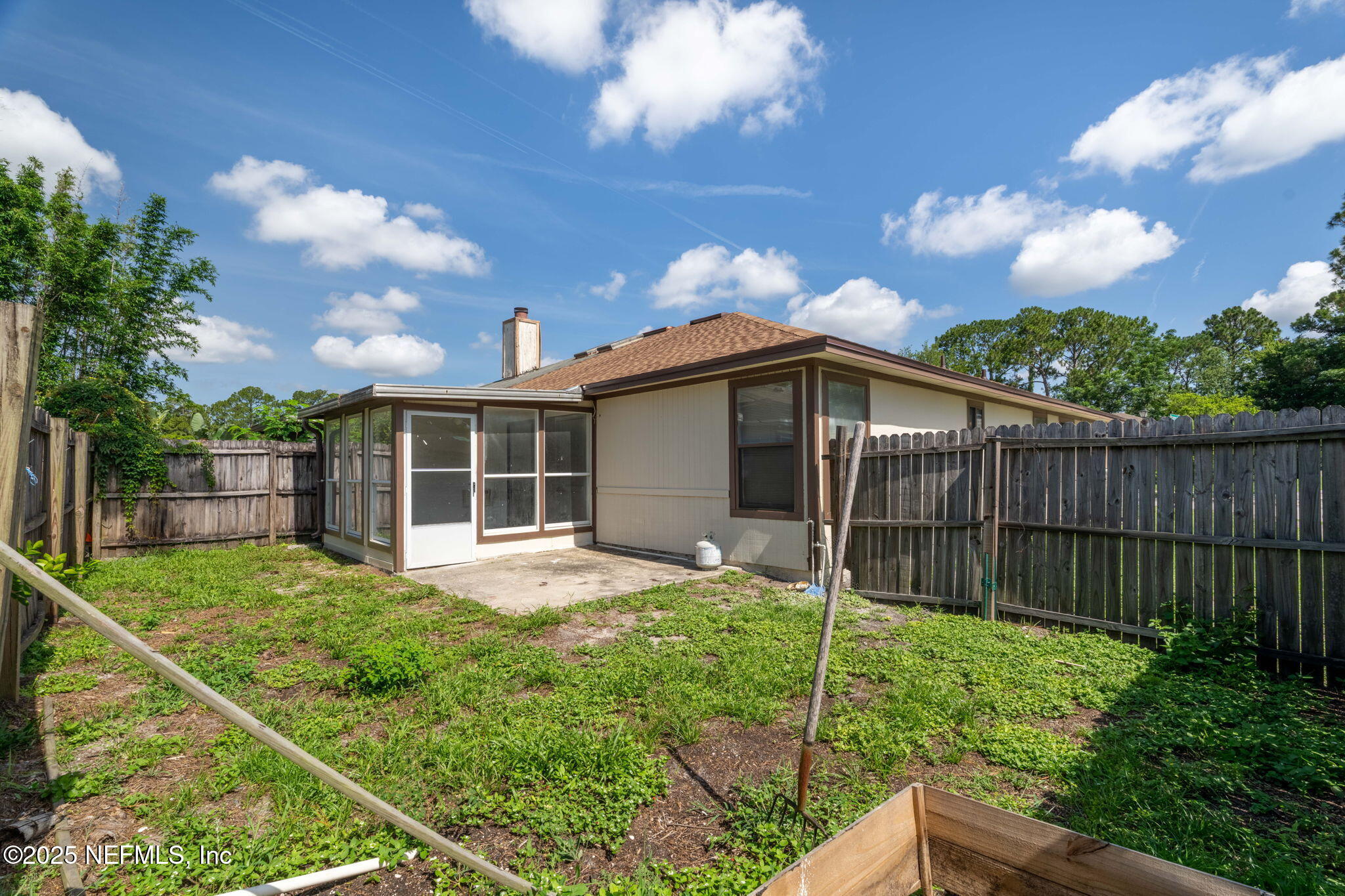 10768 IRONSTONE Drive N