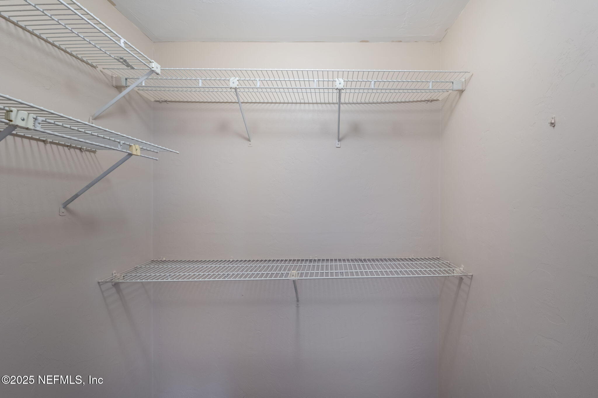 10768 IRONSTONE Drive N