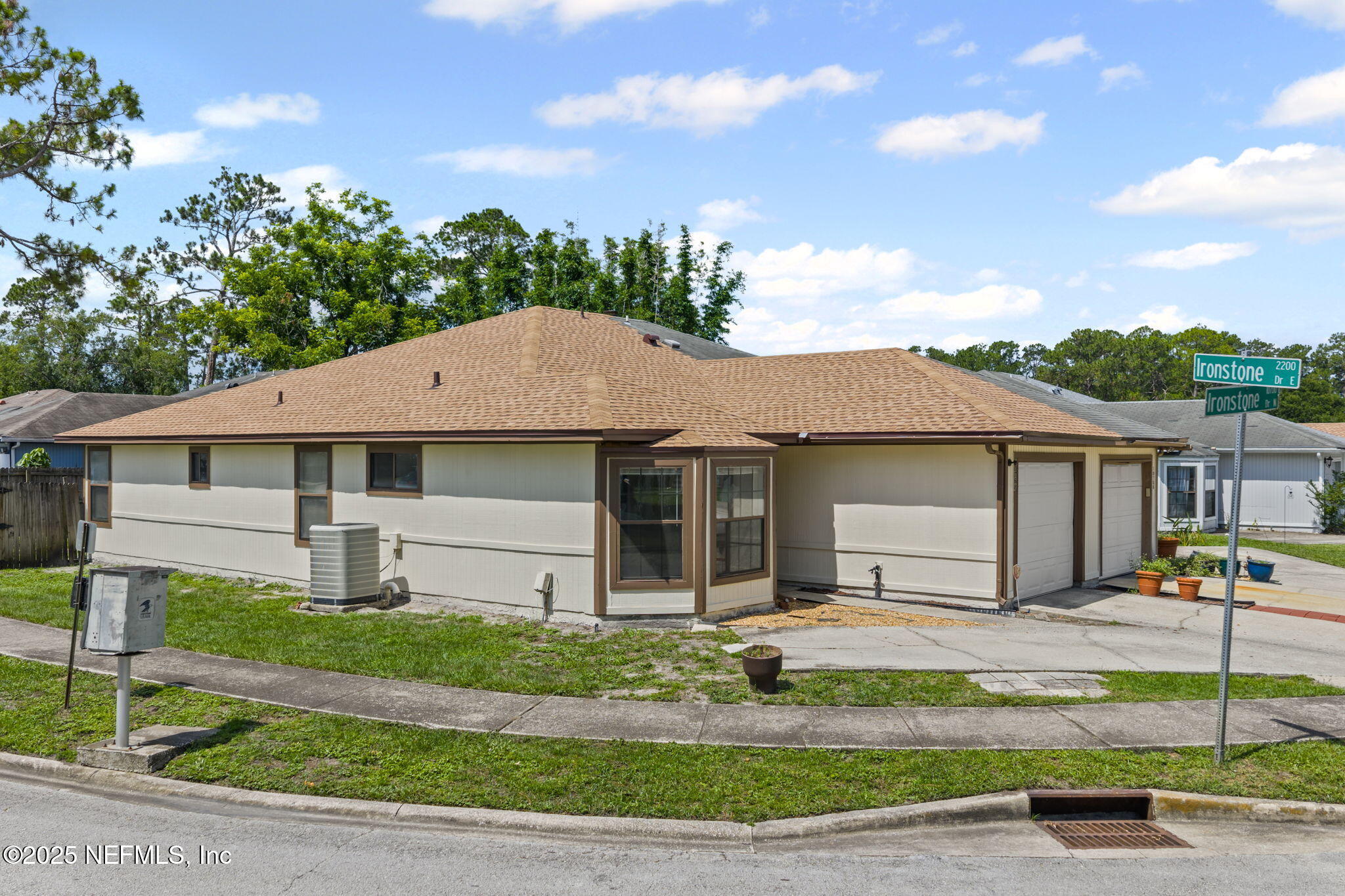 10768 IRONSTONE Drive N