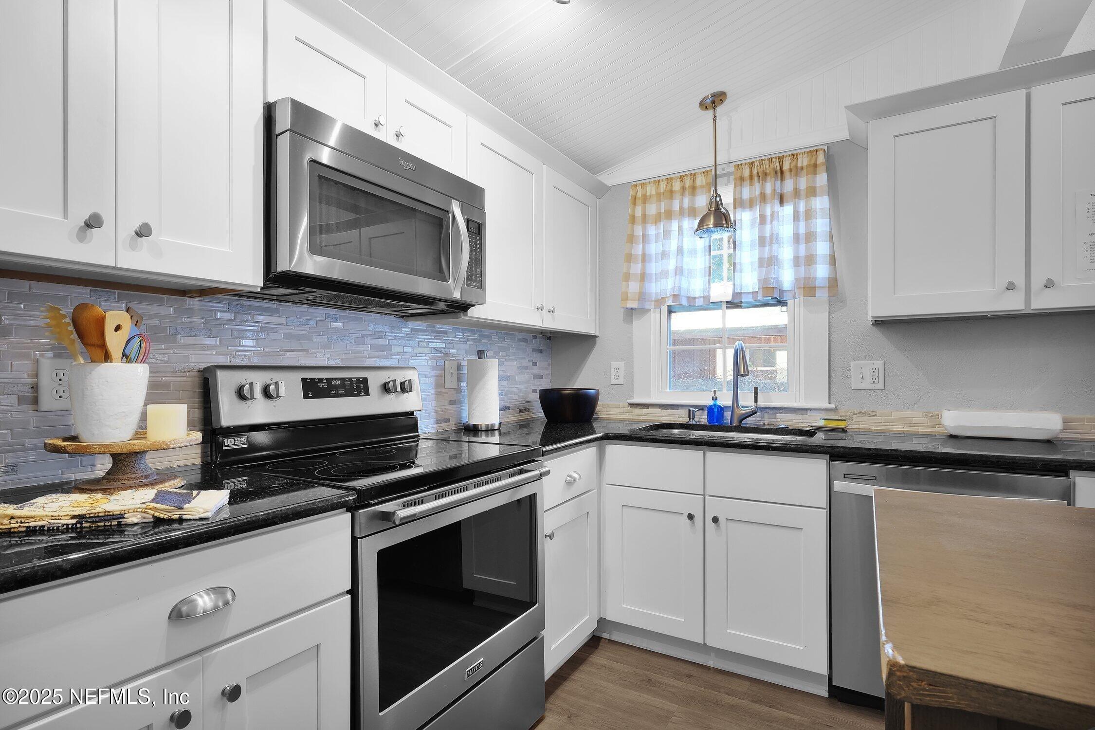 16 BALLARD Avenue, St. Augustine