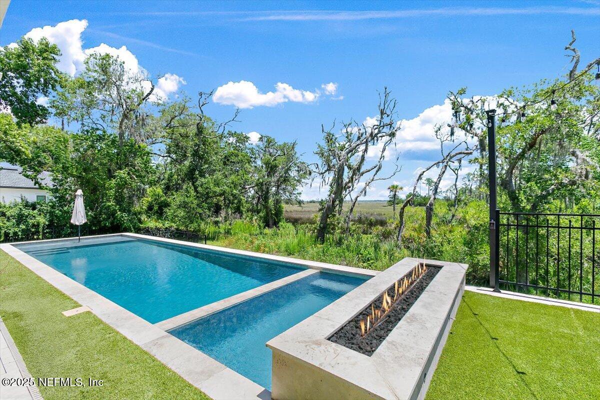 150 HICKORY HILL Drive, St. Augustine