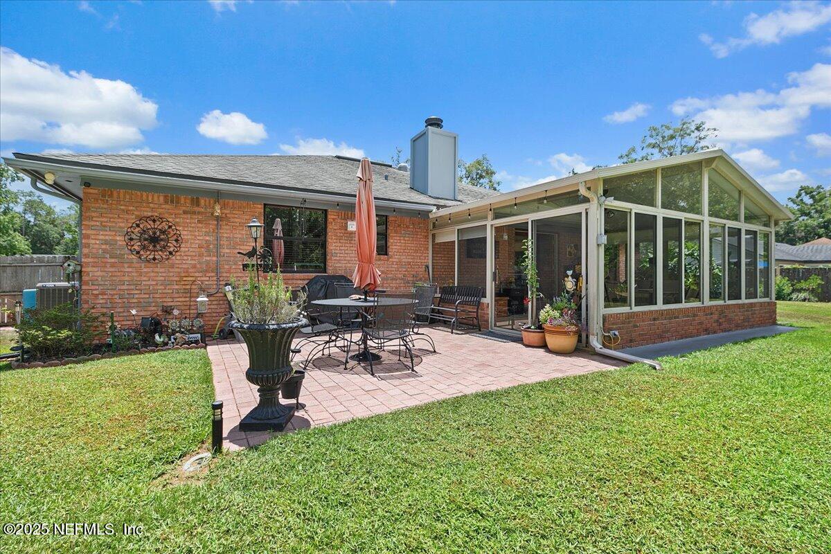 2282 OSCEOLA FOREST Court