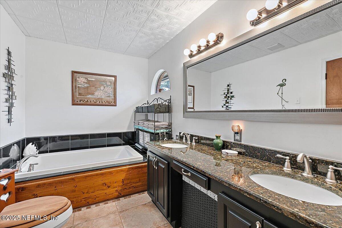 2282 OSCEOLA FOREST Court