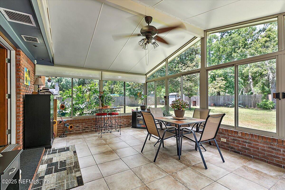 2282 OSCEOLA FOREST Court