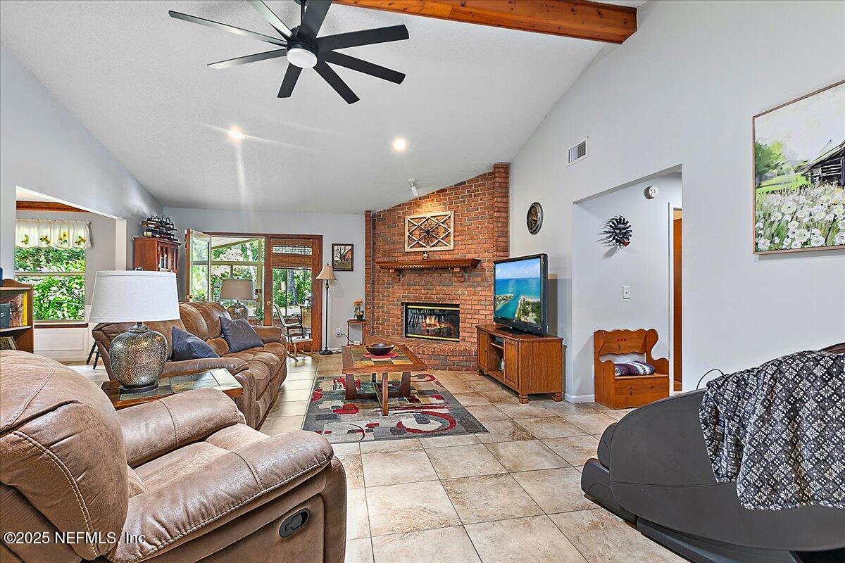 2282 OSCEOLA FOREST Court