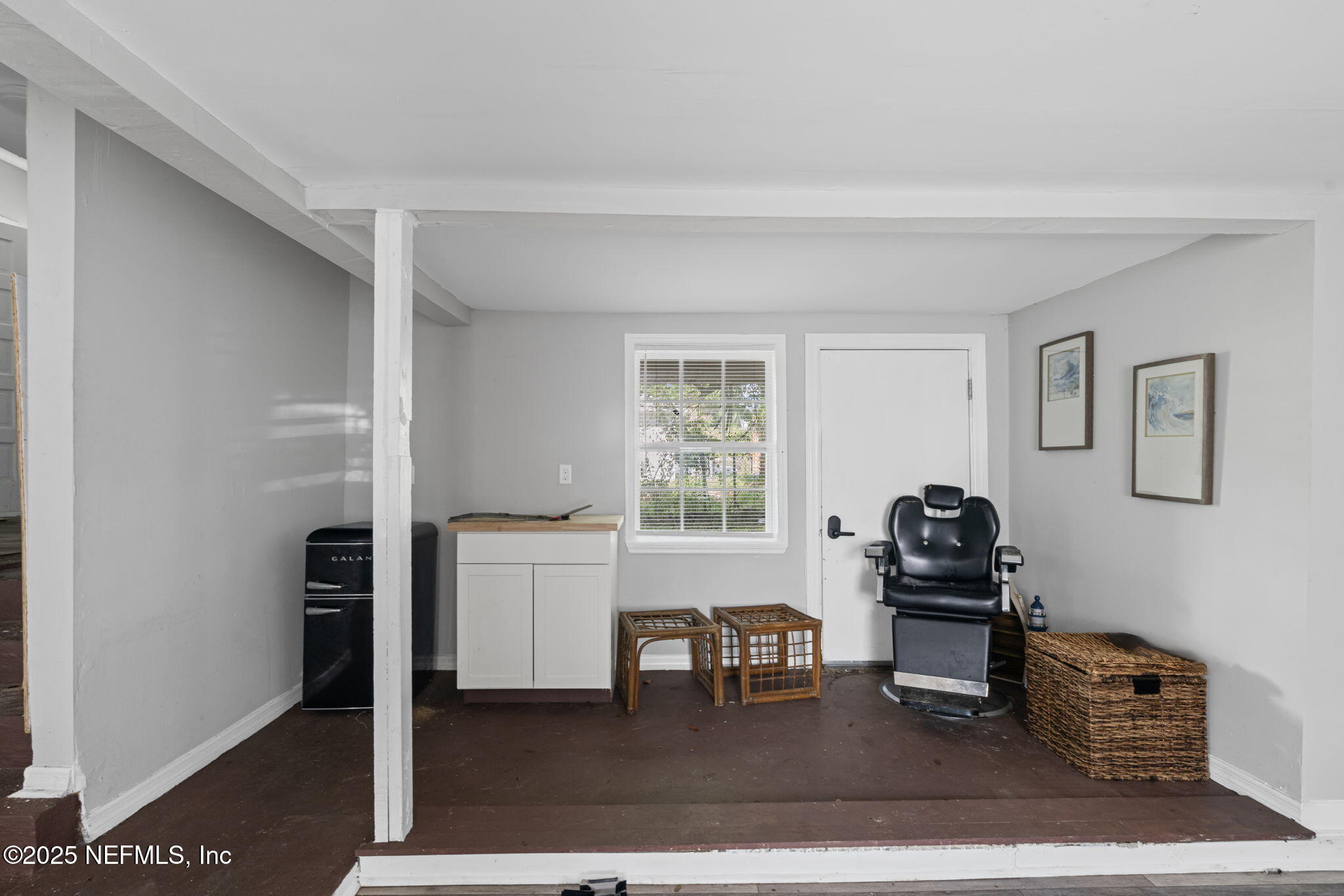 206 W 16th Street