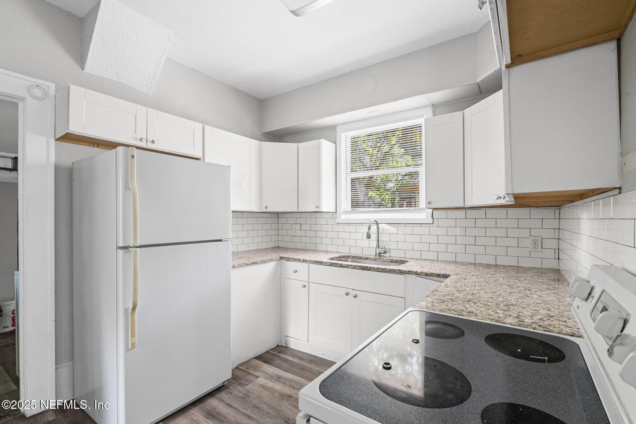 206 W 16th Street