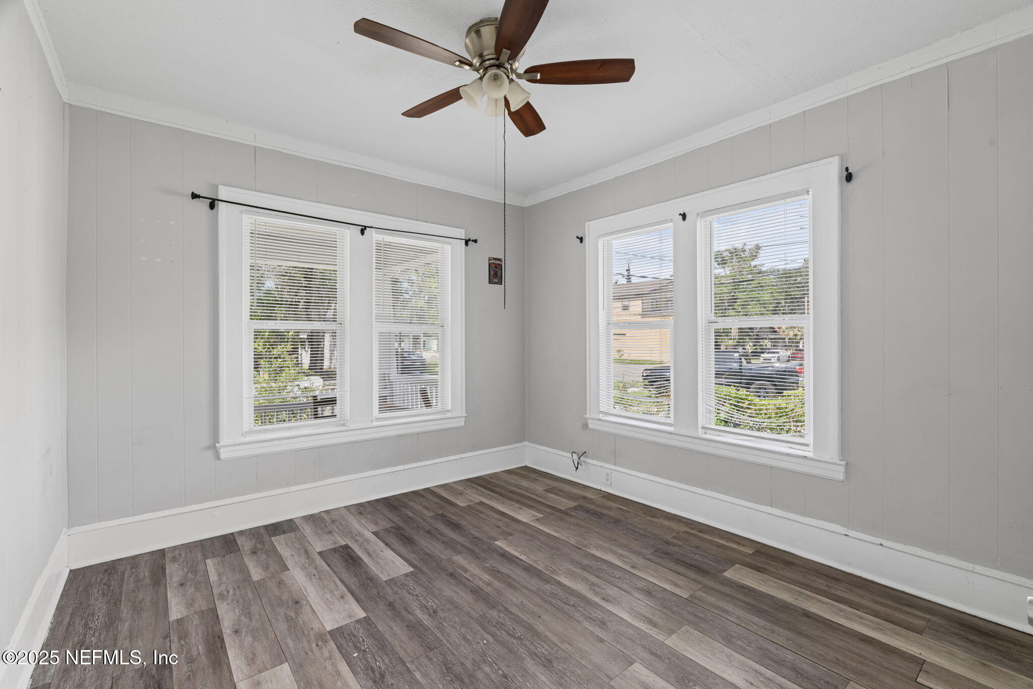 206 W 16th Street