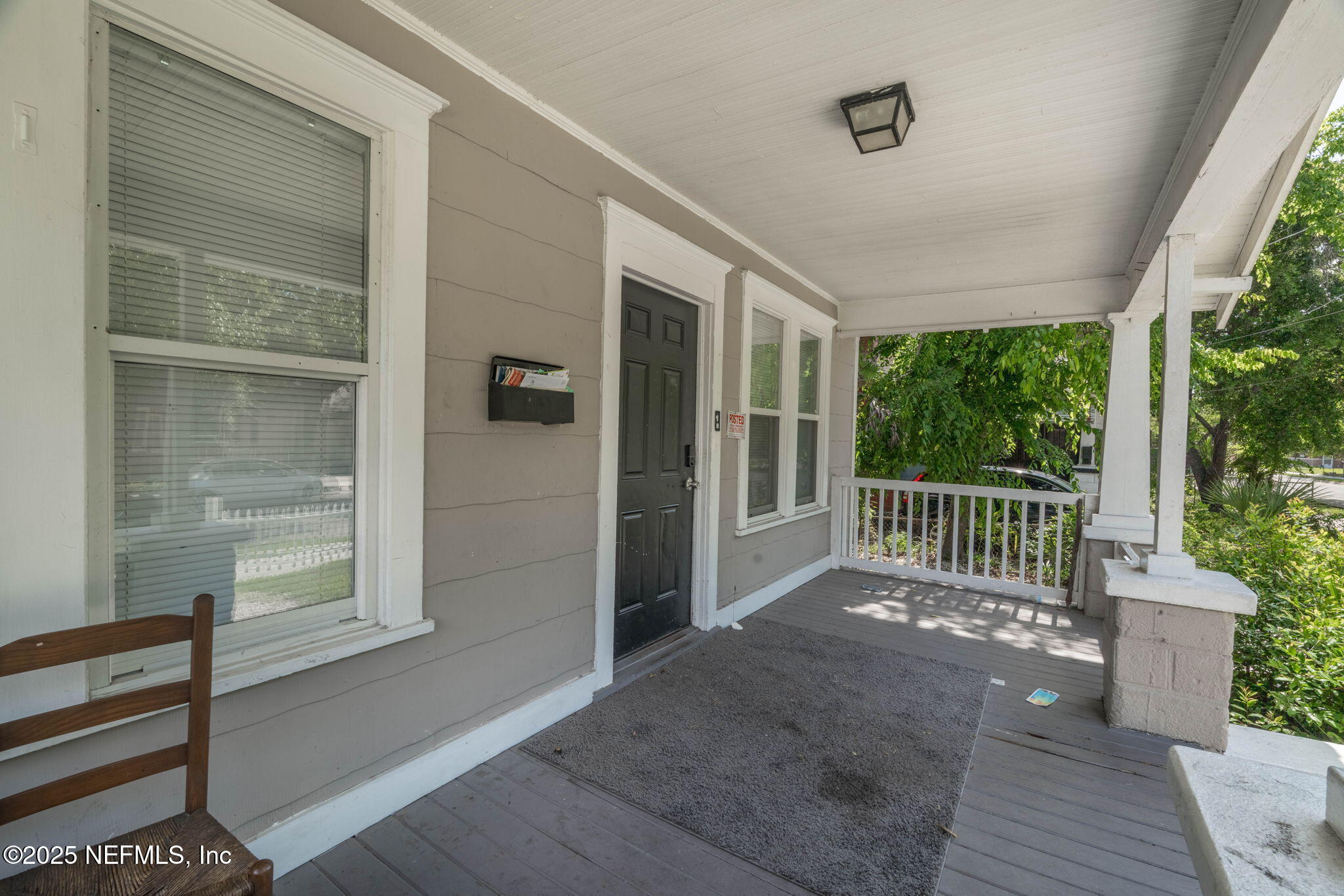 206 W 16th Street