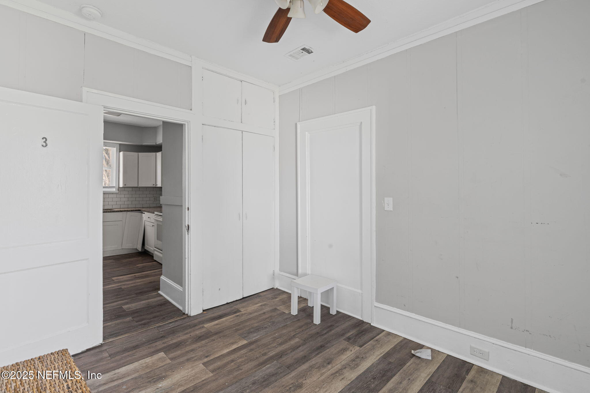 206 W 16th Street