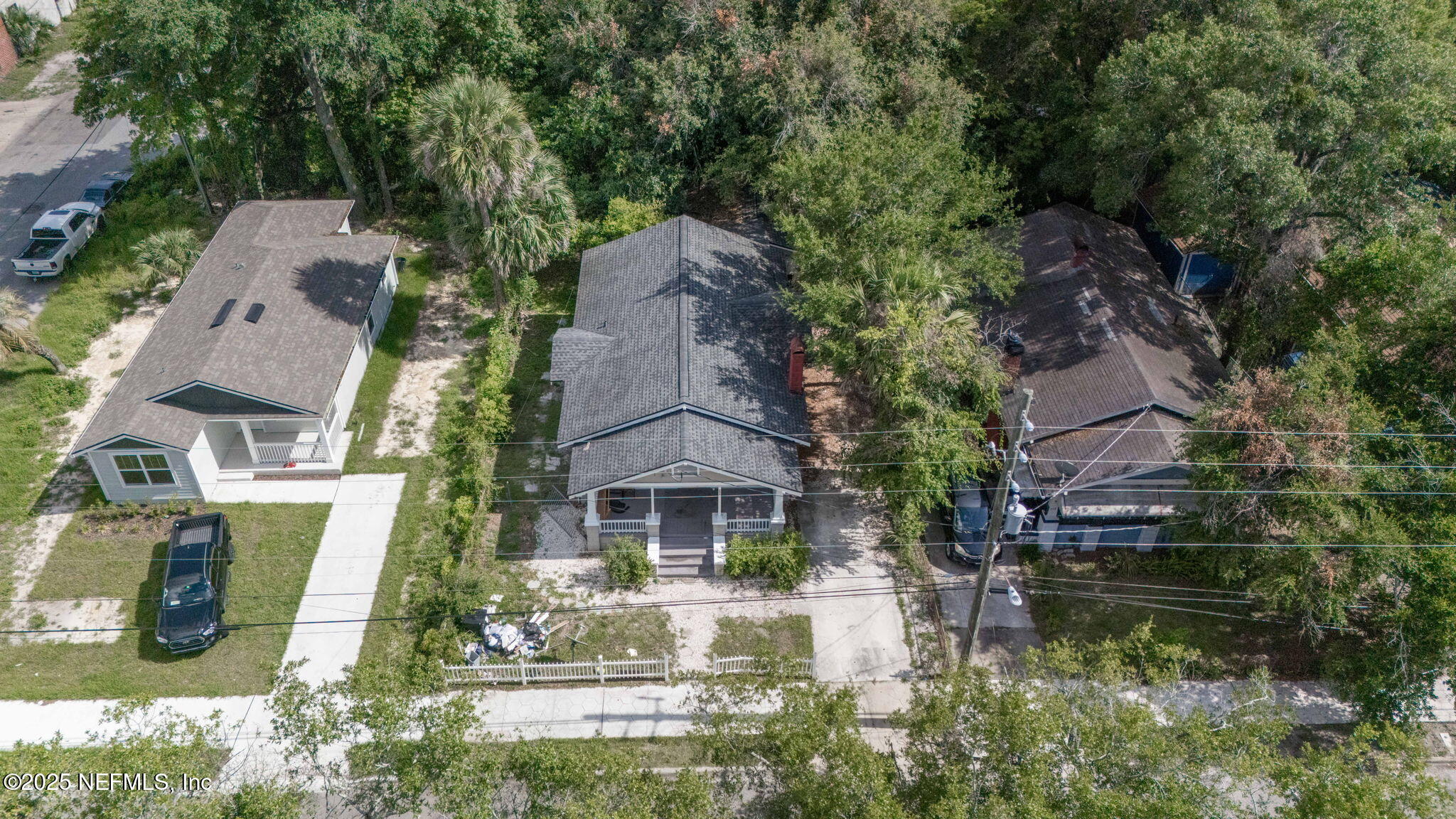 206 W 16th Street