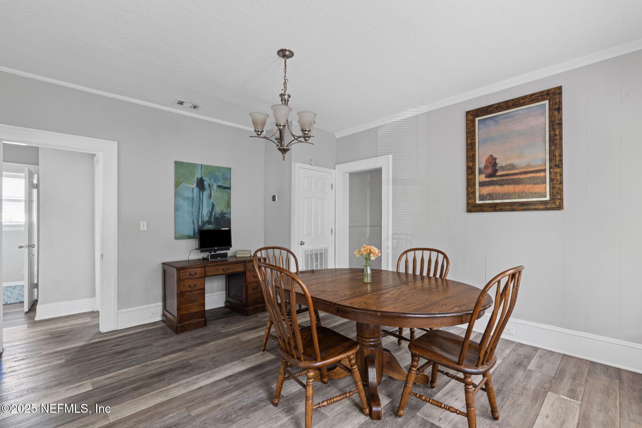 206 W 16th Street