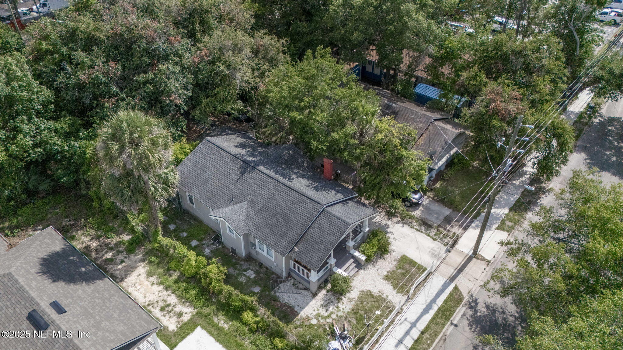 206 W 16th Street