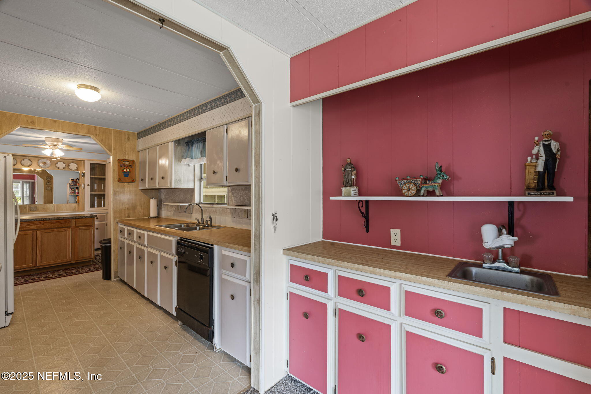 123 PENINSULAR Drive