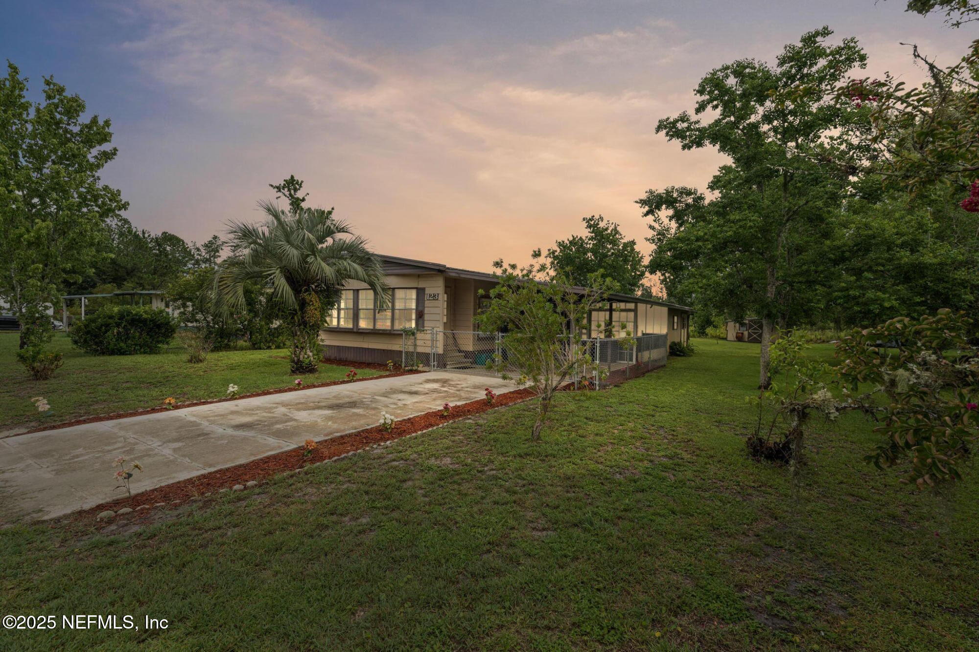 123 PENINSULAR Drive