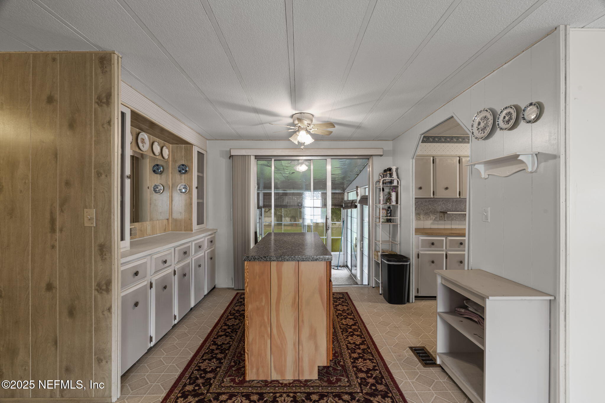 123 PENINSULAR Drive