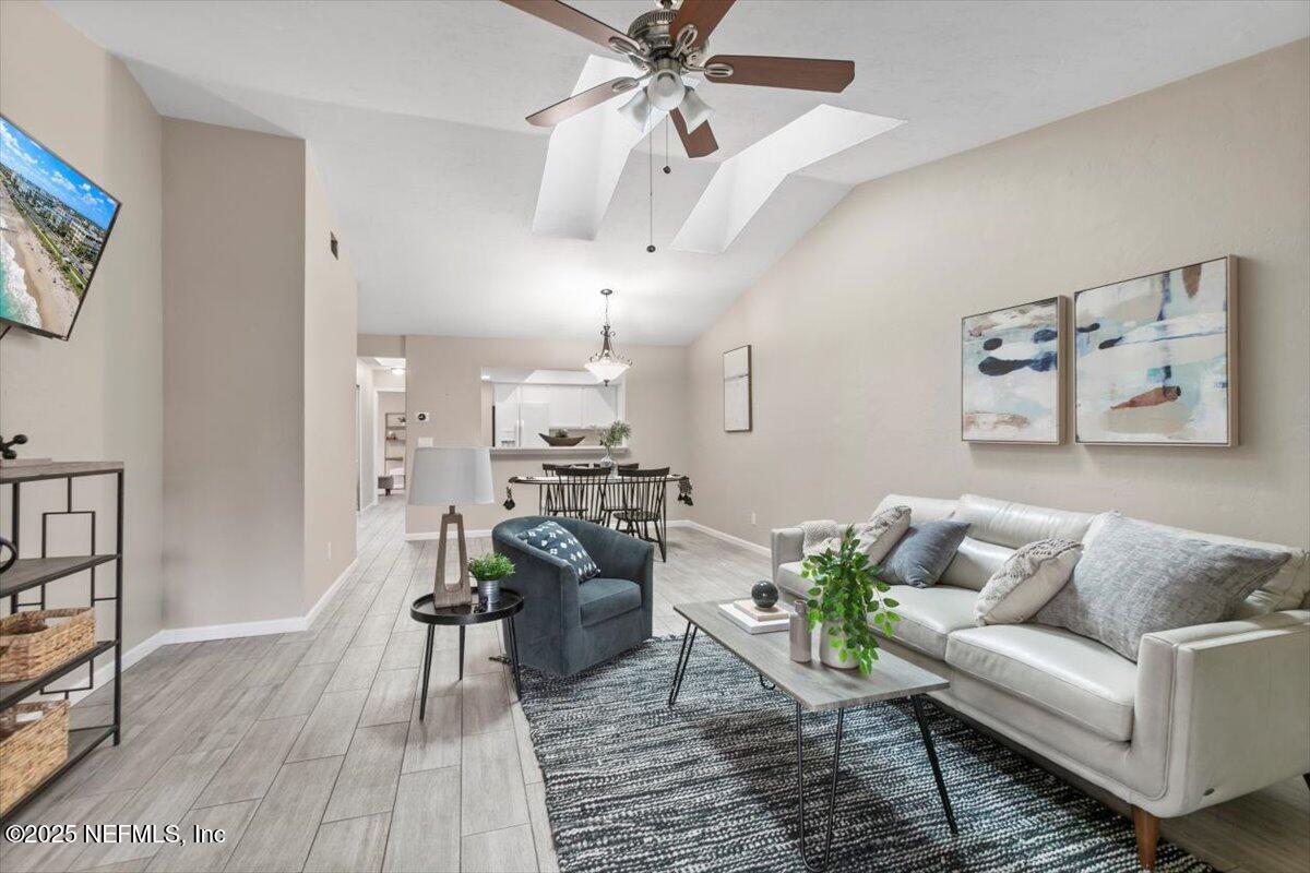 2324 IRONSTONE Drive E