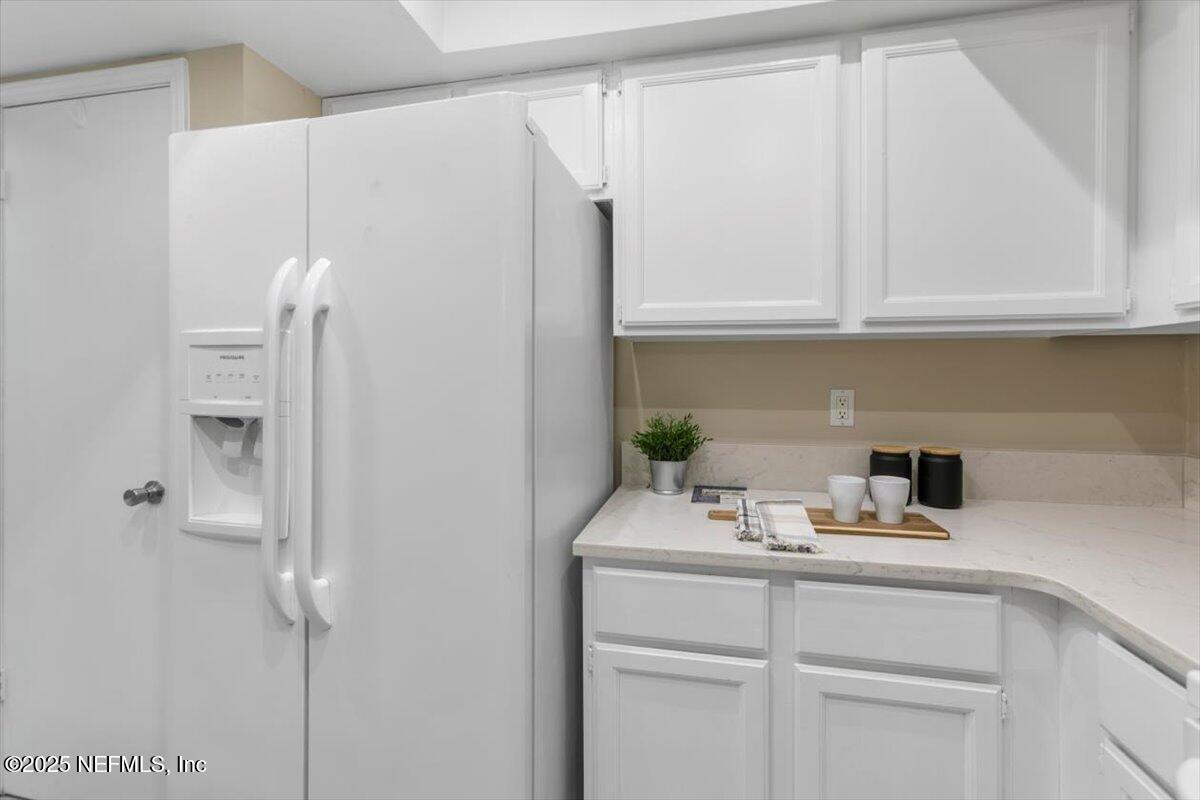 2324 IRONSTONE Drive E