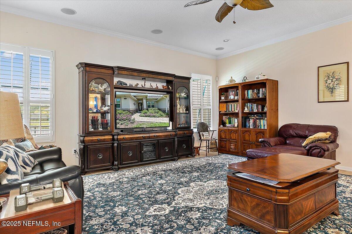 253 PARKWOOD Circle, St. Augustine